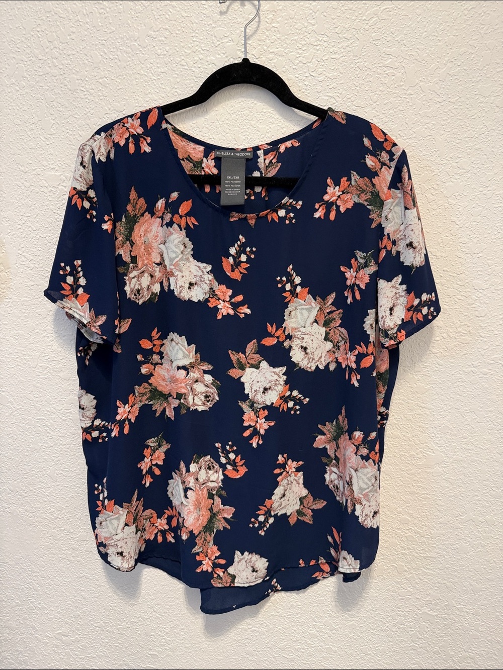 Chelsea & Theodore Navy Floral Short Sleeve Top with Pink & Cream Blooms